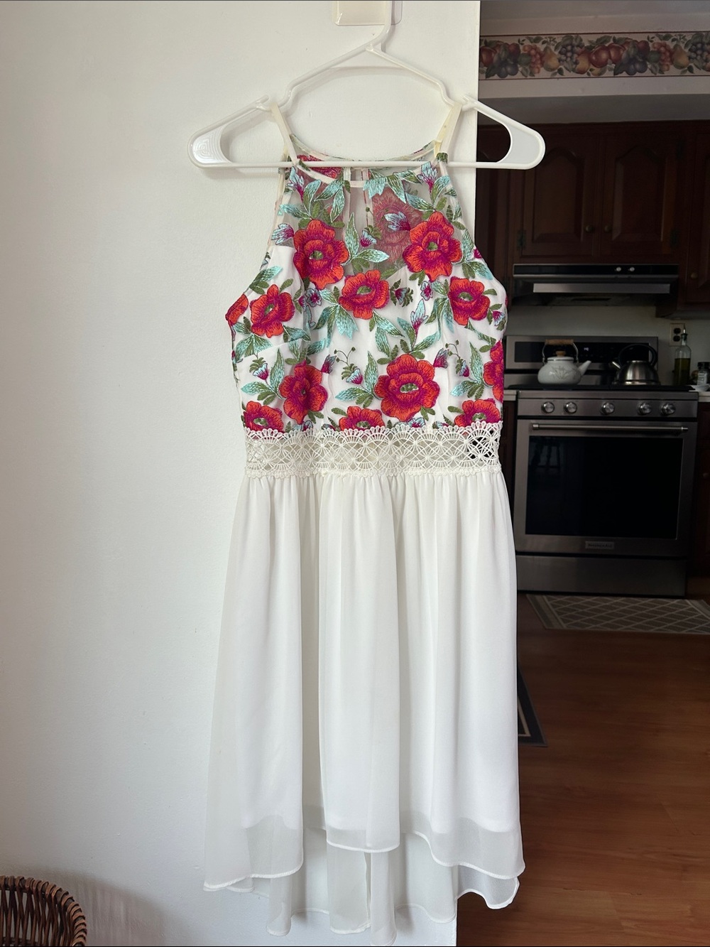 A. Byer || White Halter Dress with Red Floral Embroidery